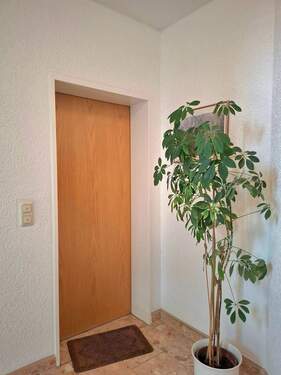 Wohnungstür - Etagenwohnung mit 92,00 m&sup2; in Hattingen zum Kaufen