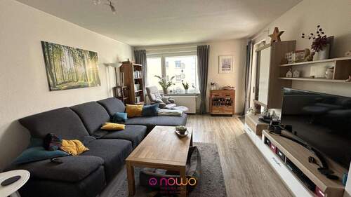 Blick ins Wohnzimmer - 3 Zimmer Etagenwohnung in Wolfenbüttel