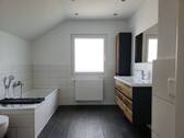 Tgl. Wannen-/Duschbad OG. - 