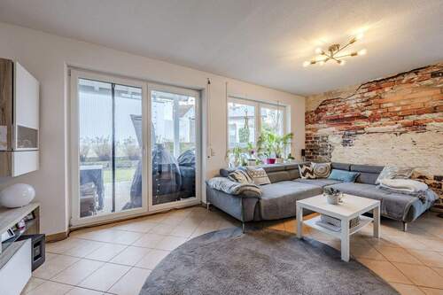 Wohnen - Einfamilienhaus mit 165,40 m&sup2; in Abstatt zum Kaufen