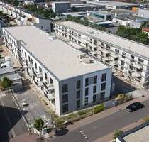 Offen geschnittene 2-Zimmerwohnung mit Balkon - Stockstadt am Main