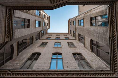 Glint-outside_072024-20.jpg - 