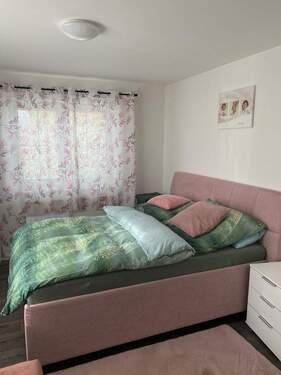 Schlafen - 4 Zimmer Etagenwohnung in Engen