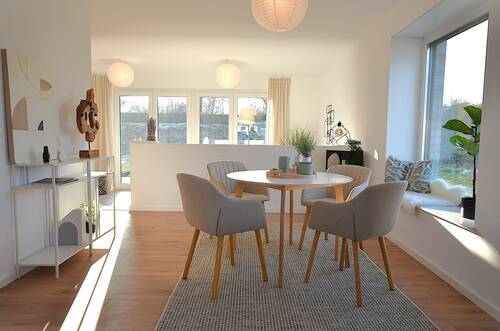 Wärmende Sonnenstrahlen beim essen - Reihenmittelhaus mit 145,30 m² in Bünde zur Miete