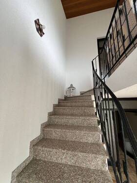Treppenhaus EG zu OG - 