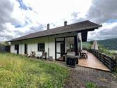 Rückansicht mit Balkon - 