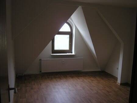Wohnzimmeransicht - 1 Zimmer Etagenwohnung zur Miete in Bochum