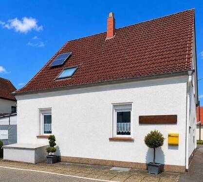 Aussen - 8 Zimmer Mehrfamilienhaus, Wohnhaus zum Kaufen in Homburg