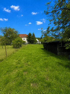Garten - Mehrfamilienhaus, Wohnhaus mit 130,00 m&sup2; in Homburg zum Kaufen
