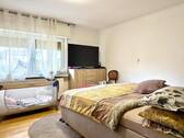 Schlafzimmer im 1. Obergeschoss - 