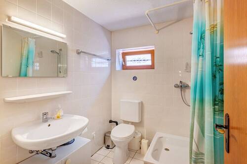 Badezimmer im UG - 