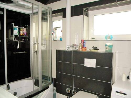 Bad - Detmold, Herberhausen - Topp-renovierte - ETW