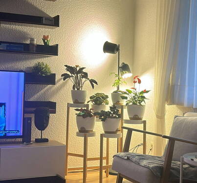 Bild 1 - Großzügige 3-Zimmer-Wohnung mit BalkonEBKmöbiliert in ruhiger Lage von Wuppertal