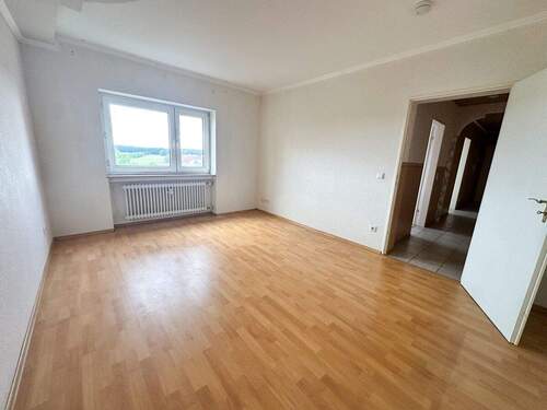 Schlafzimmer 1 von 3 - 