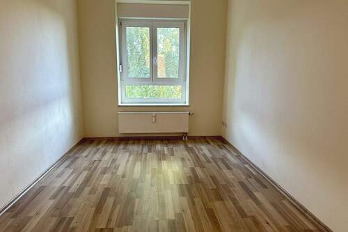 Kinder- oder Arbeitszimmer - 