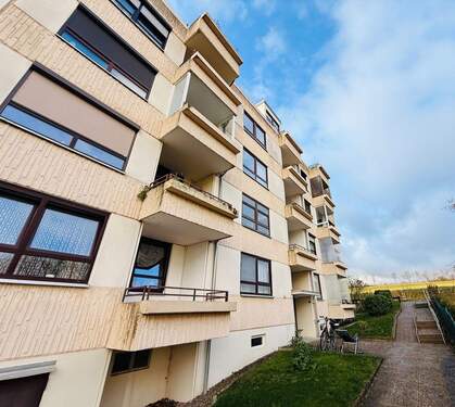 2 Hausansicht - 2 Zimmer Etagenwohnung zum Kaufen in Northeim