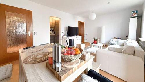 Wohnzimmer 2 - Etagenwohnung mit 45,00 m² in Markt Schwaben zur Miete