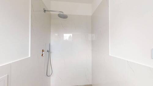 Gästebad-Dusche.jpg - 