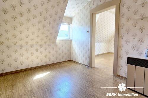 Ankleidezimmer DG - 