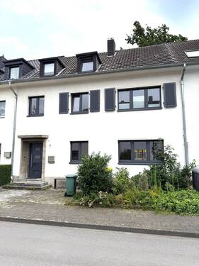 Frontansicht - Charmantes Innenstadthaus in ruhiger Lage
