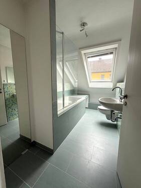 Badezimmer DG - 