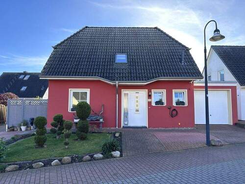 Ansicht Nord - 4 Zimmer Einfamilienhaus zum Kaufen in Röbel/Müritz