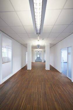 Bild 1 - Attraktive 818 m² Bürofläche im 2. OG - flexibel, sofort verfügbar