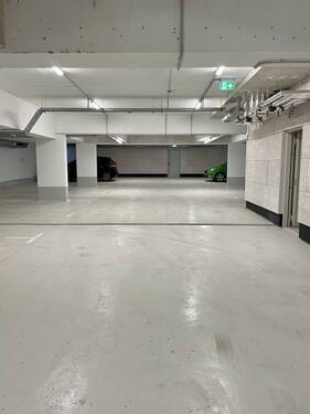Tiefgarage - 