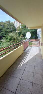 2 OG. Hofseite.jpg - Sanierte, chice 2 -Zi.- Wohnung mit Balkon in Citynähe Barmen