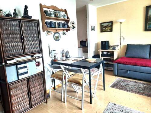 Essplatz neben der Küche ..jpg - 