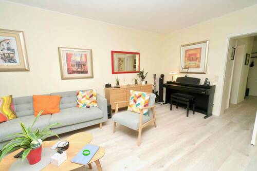 Wohnzimmer Ansicht 2 - 