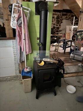 Ofen im Nebenraum - 