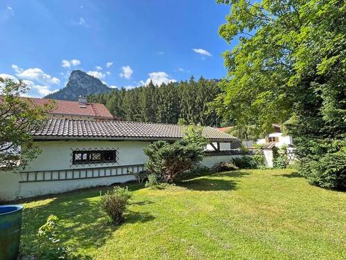 Garage mit Carport - 