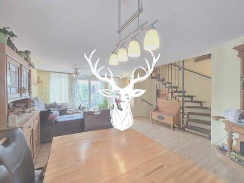 Bild 1 - Familienfreundliche Doppelhaushälfte mit 2 PKW-Stellplätzen in Mötzingen