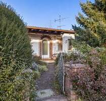 Traum-Bungalow, Sanierungsbedürftig in bester Lage Markgröningens