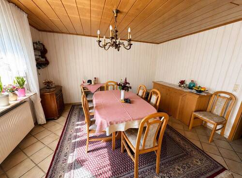 10.jpg - 6 Zimmer Mehrfamilienhaus, Wohnhaus zum Kaufen in Vallendar