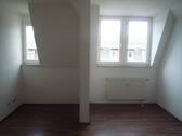 03 Wohnen - Etagenwohnung mit 65,60 m² in Plauen zur Miete