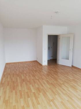 Wohn- und Schlafbereich/Beispielwohnung - Etagenwohnung mit 42,00 m&sup2; in Stralsund zur Miete