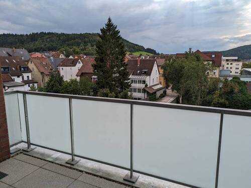 Balkon - neuwertig ZENTRUM Tuttlingen - 3 Zimmer
