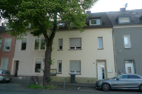 Ansicht - Trier-Süd: Ein- oder Dreifamilienhaus mit Garten