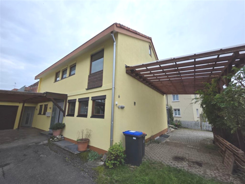 Hausansicht - Traumhafte Wohnung in schöner Nordstadtlage!