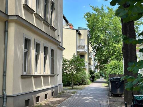 Lage in zweiter Reihe - Etagenwohnung mit 68,60 m² in Dresden zum Kaufen