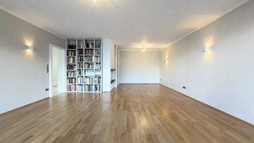 Wohn-/ Essbereich Ansicht IV - 