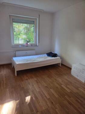 Schlafzimmer 1 - 4 Zimmer Etagenwohnung zum Kaufen in BAcknang