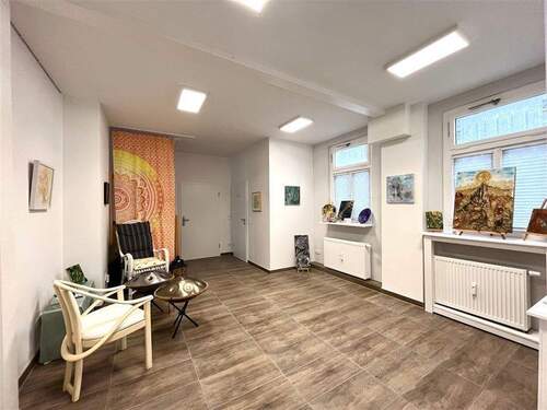 Beratungsraum - 4 Zimmer Gewerbeobjekt (Büro, Produktion, Verkauf) in Velbert