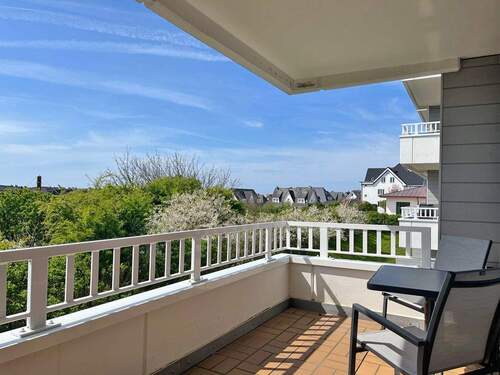 Südbalkon mit Aussicht - Strandnahe Wohnung mit großem Südbalkon