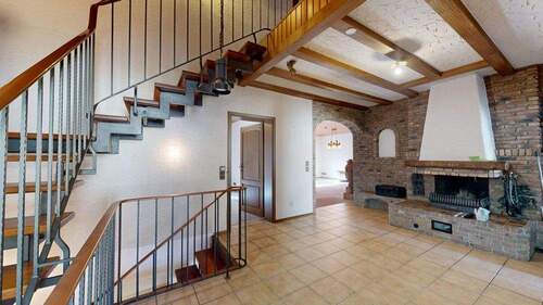 Kaminzimmer und Treppenhaus Erdgeschoss - 