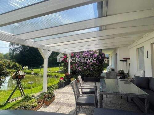 Terrasse - 9 Zimmer Mehrfamilienhaus, Wohnhaus zum Kaufen in Hirzenhain