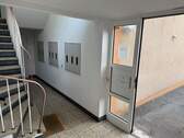 Hauseingang-Treppenhaus.JPG - 