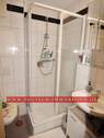 Bad mit Dusche - 